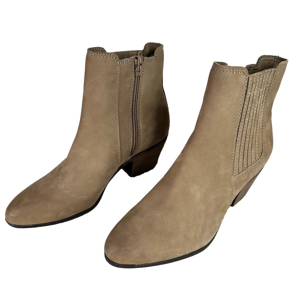 Frye Sandra Chelsea Ankle Boots 7.5 Gray Taupe Suede Leather Block Heel Zip NEW